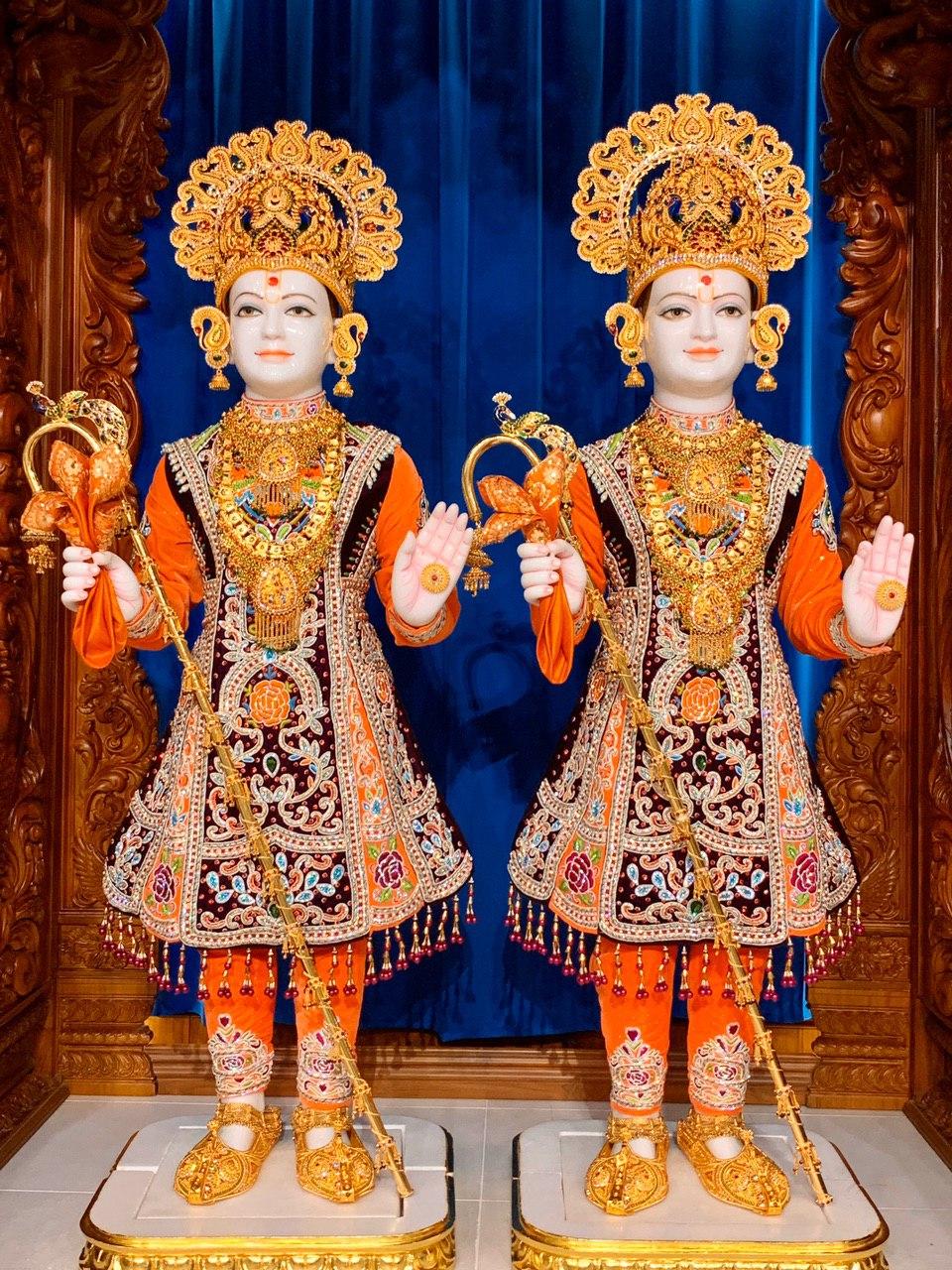 Harisumiran NJ Thakorji Darshan May 3