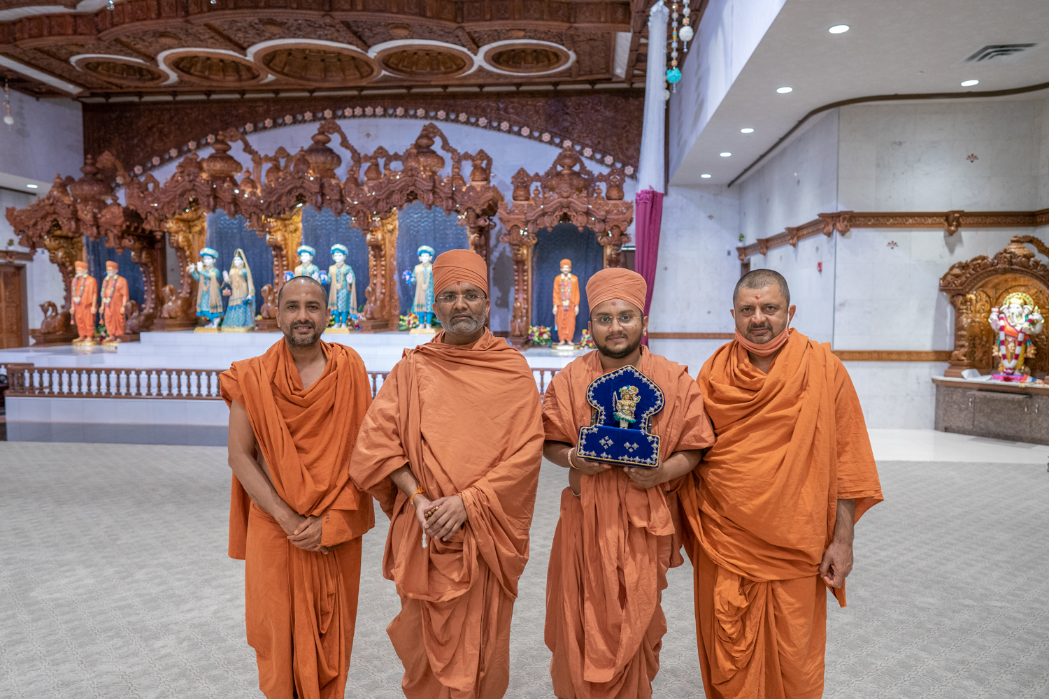 Satshri Vishwavallabh Swami Visits Harisumiran Mandir